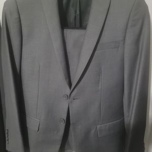 Men's suit